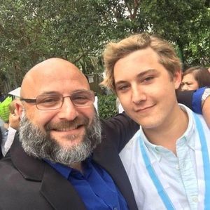 Meet your Posher, Justin